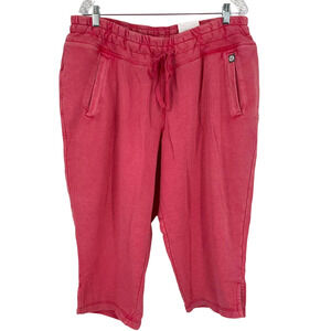 Lane Bryant Livi Capri Sweatpants Pink Size 22/24 NWT